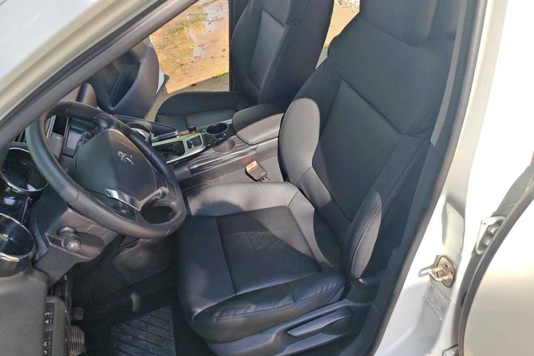 Used Peugeot 3008 2015 2.0L Automatic Classic Edition Left Front Seat