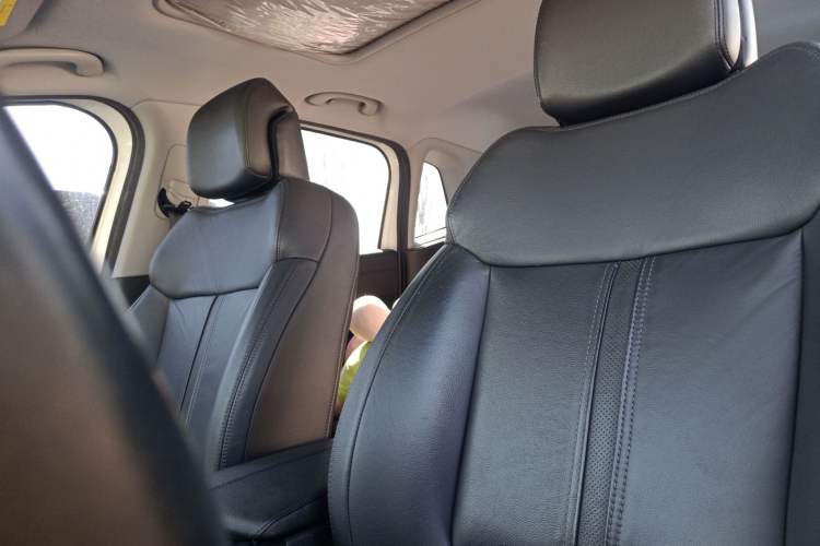 Used Peugeot 3008 2015 2.0L Automatic Trend Edition Left Front Seat