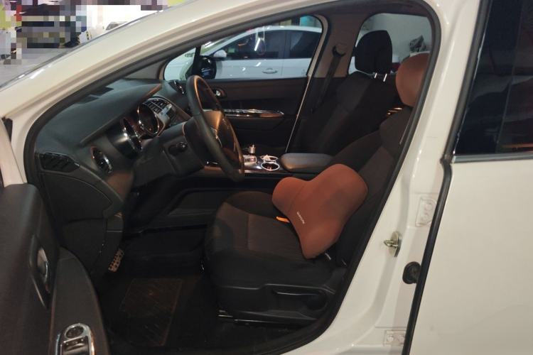 Used Peugeot 3008 2015 2.0L Automatic Classic Edition Left Front Seat