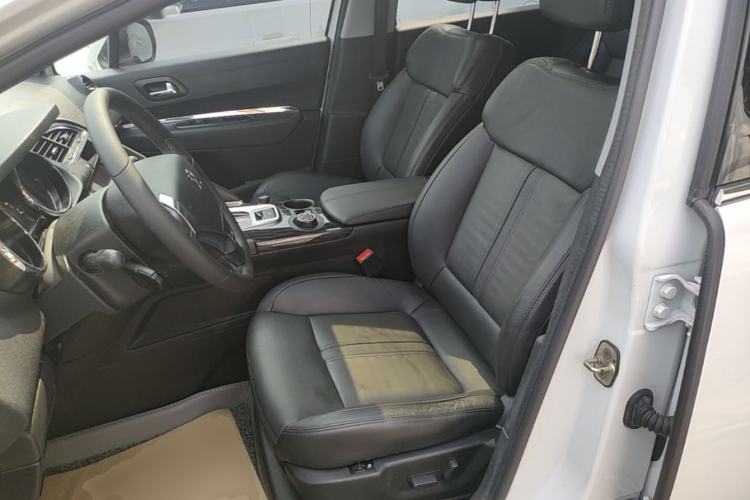 Used Peugeot 3008 2015 1.6THP Automatic Trend Edition Left Front Seat