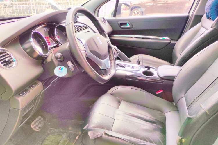 Used Peugeot 3008 2015 2.0L Automatic Trend Edition Left Front Seat