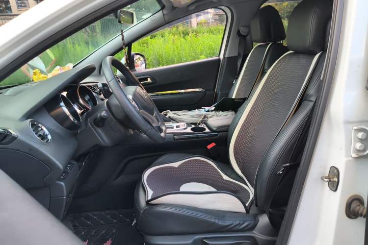 Used Peugeot 3008 2015 2.0L Automatic Classic Edition Left Front Seat