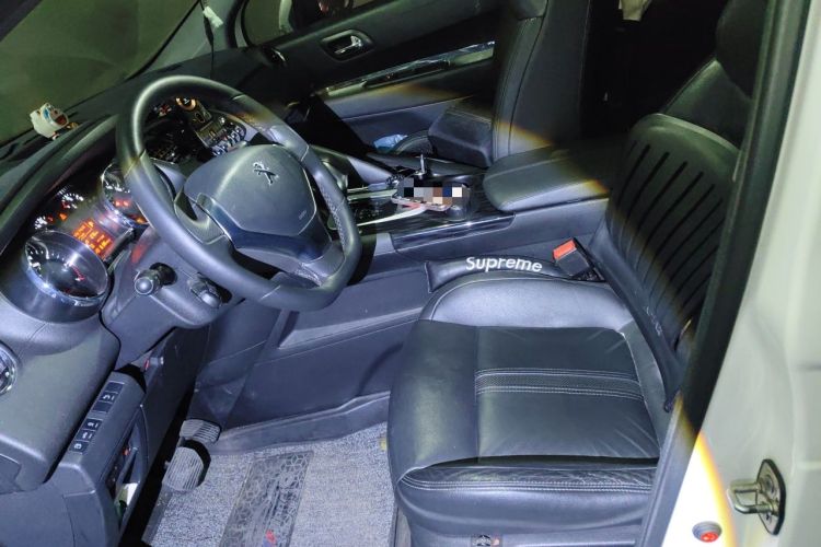 Used Peugeot 3008 2015 1.6THP Automatic Prestige Edition Left Front Seat
