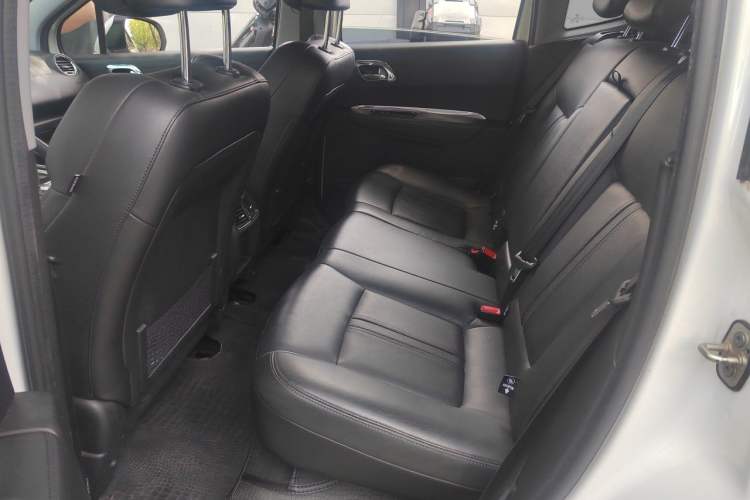 Used Peugeot 3008 2015 1.6THP Automatic Prestige Edition Left Rear Seat