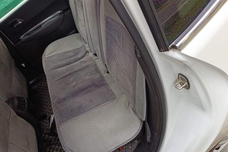 Used Peugeot 3008 2015 2.0L Manual Classic Edition Left Rear Seat
