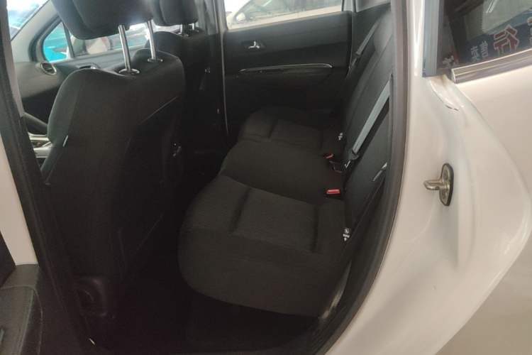 Used Peugeot 3008 2015 1.6THP Automatic Classic Edition Left Rear Seat