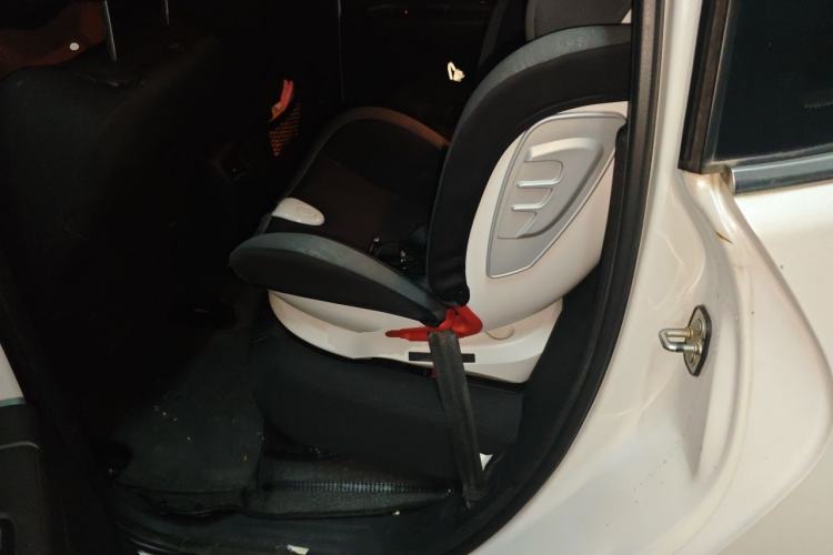 Used Peugeot 3008 2015 2.0L Automatic Classic Edition Left Rear Seat