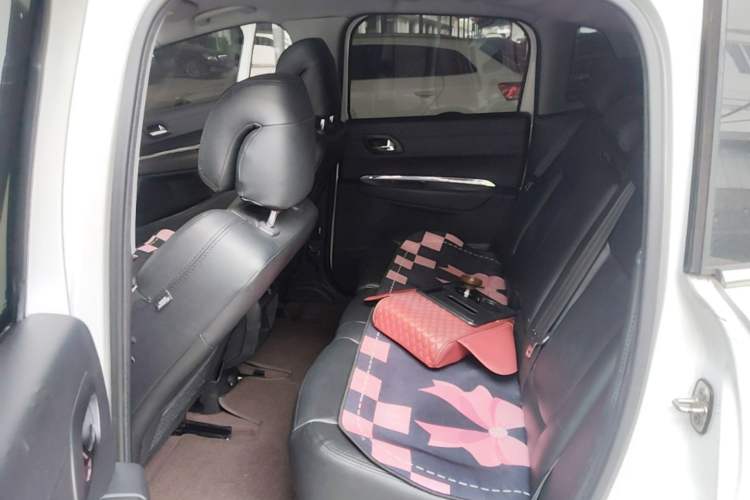 Used Peugeot 3008 2015 2.0L Automatic Classic Edition Left Rear Seat