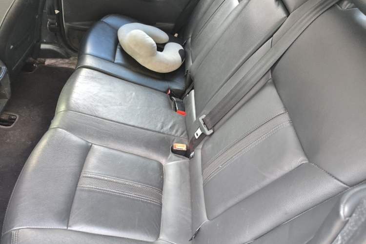 Used Peugeot 3008 2015 1.6THP Roland Garros Edition Left Rear Seat