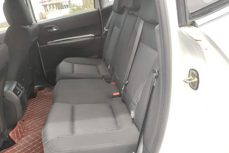 Used Peugeot 3008 2015 1.6THP Automatic Classic Edition Left Rear Seat