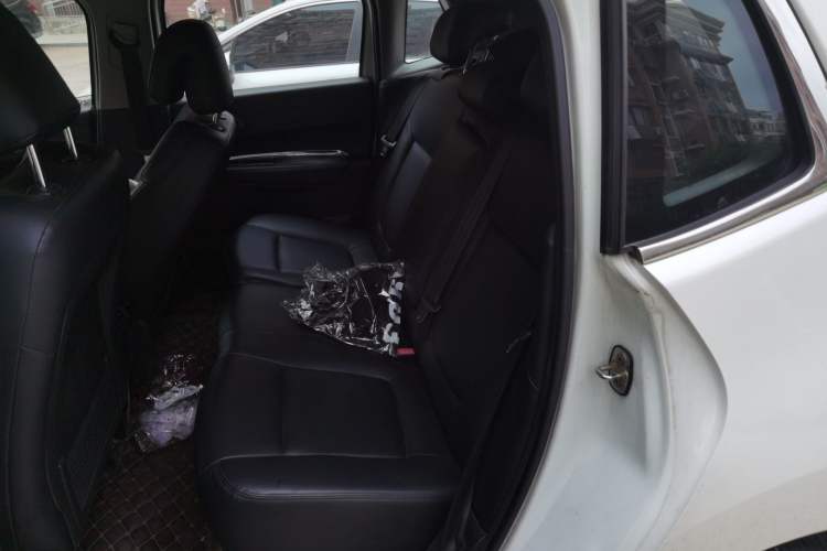 Used Peugeot 3008 2015 2.0L Automatic Classic Edition Left Rear Seat