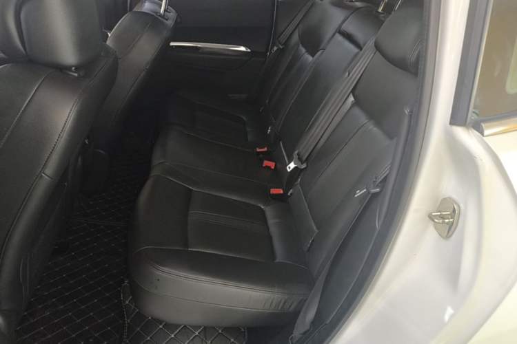 Used Peugeot 3008 2015 1.6THP Automatic Prestige Edition Left Rear Seat