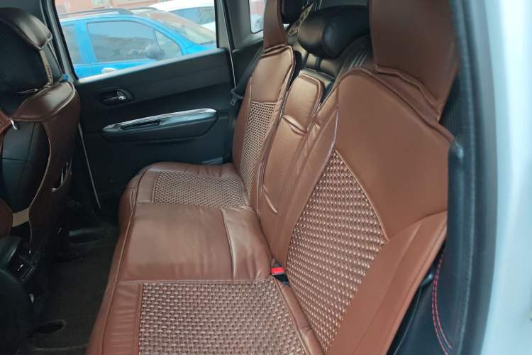 Used Peugeot 3008 2015 2.0L Manual Classic Edition Left Rear Seat