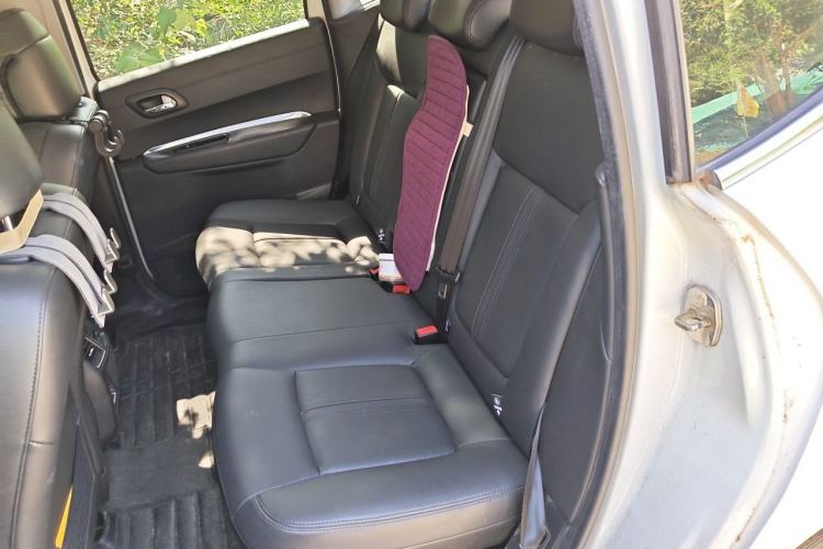 Used Peugeot 3008 2015 2.0L Automatic Trend Edition Left Rear Seat