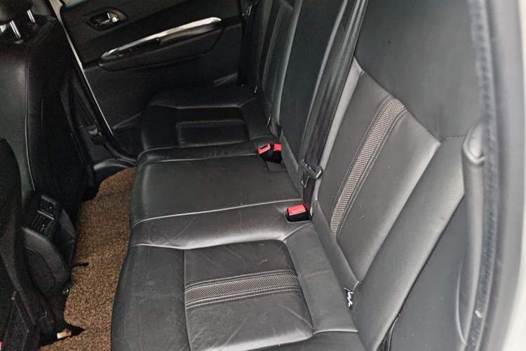 Used Peugeot 3008 2015 2.0L Automatic Trend Edition Left Rear Seat