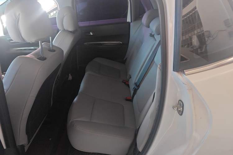 Used Peugeot 3008 2015 1.6THP Automatic Classic Edition Left Rear Seat