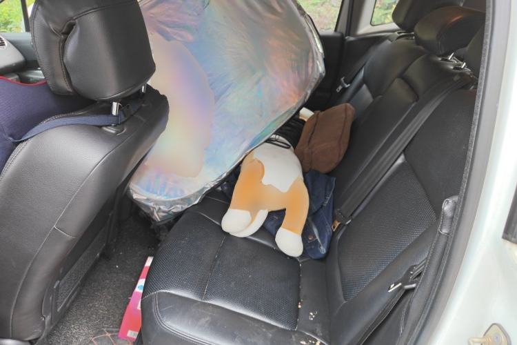 Used Peugeot 3008 2015 1.6THP Automatic Classic Edition Left Rear Seat