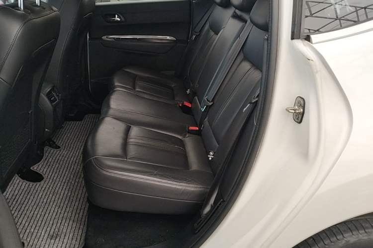 Used Peugeot 3008 2015 2.0L Automatic Trend Edition Left Rear Seat