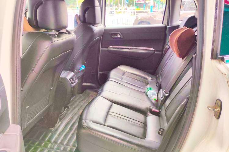 Used Peugeot 3008 2015 2.0L Automatic Trend Edition Left Rear Seat