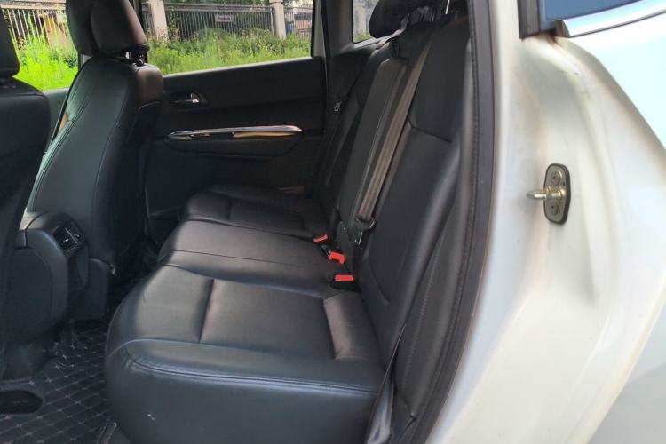 Used Peugeot 3008 2015 2.0L Automatic Classic Edition Left Rear Seat