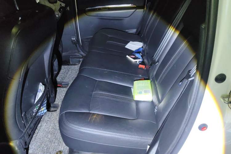 Used Peugeot 3008 2015 1.6THP Automatic Prestige Edition Left Rear Seat