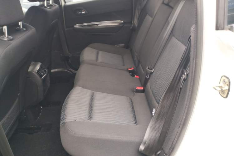 Used Peugeot 3008 2015 2.0L Automatic Classic Edition Left Rear Seat
