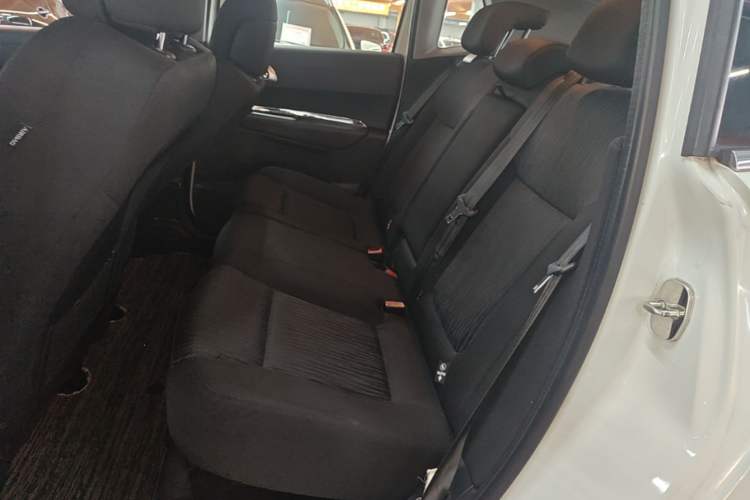 Used Peugeot 3008 2015 2.0L Automatic Classic Edition Left Rear Seat