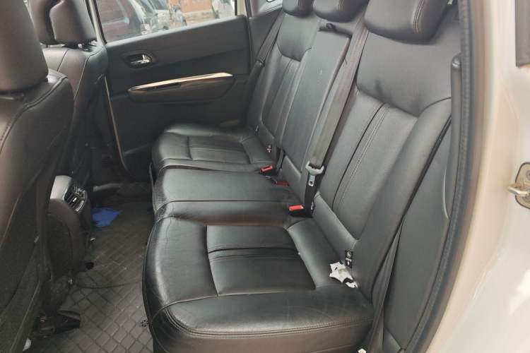 Used Peugeot 3008 2015 2.0L Automatic Trend Edition Left Rear Seat