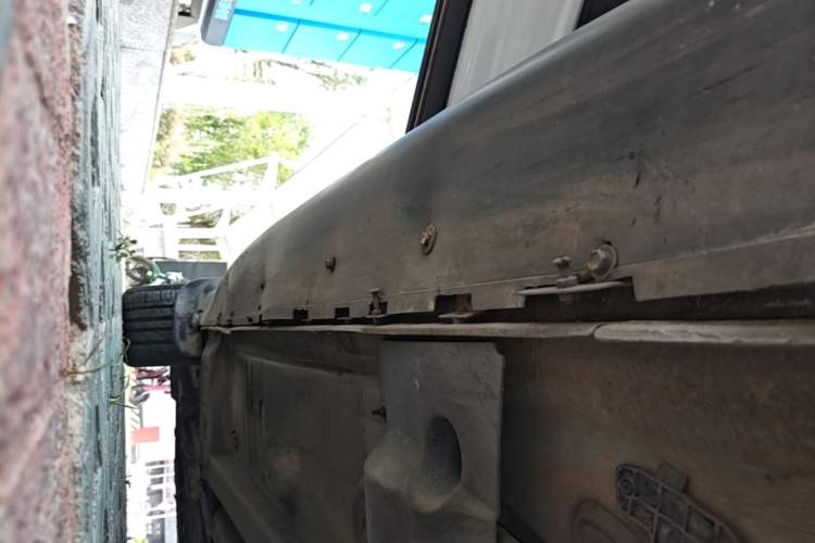 Used Peugeot 3008 2015 1.6THP Automatic Trend Edition Left Side Sill