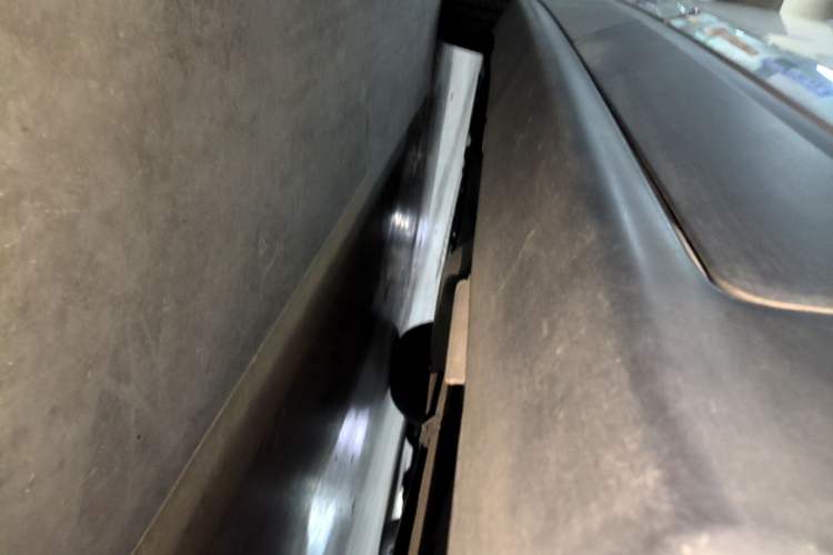 Used Peugeot 3008 2015 2.0L Automatic Trend Edition Left Side Sill