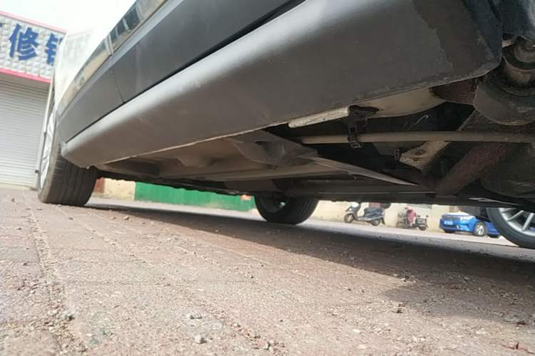 Used Peugeot 3008 2015 2.0L Automatic Classic Edition Left Side Sill