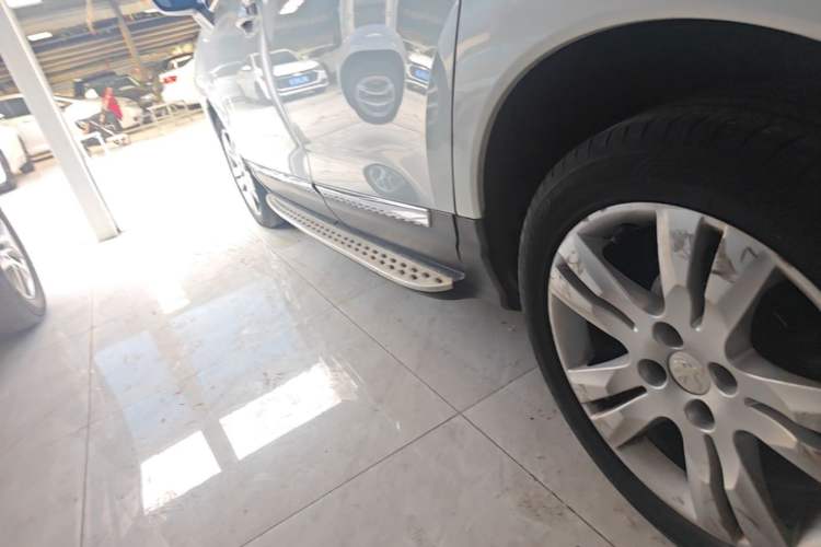 Used Peugeot 3008 2015 1.6THP Automatic Classic Edition Left Side Sill