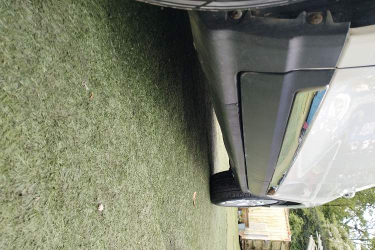 Used Peugeot 3008 2015 2.0L Automatic Classic Edition Left Side Sill