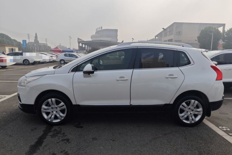 Used Peugeot 3008 2015 2.0L Manual Classic Edition Left Side