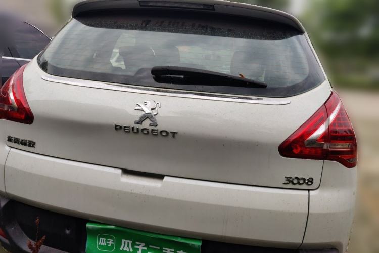 Used Peugeot 3008 2015 2.0L Automatic Classic Edition Rear