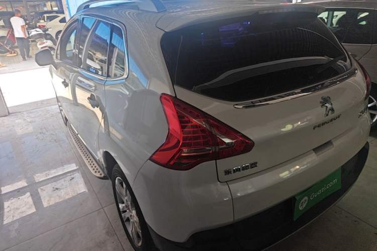 Used Peugeot 3008 2015 1.6THP Automatic Classic Edition Rear Left 45 Deg