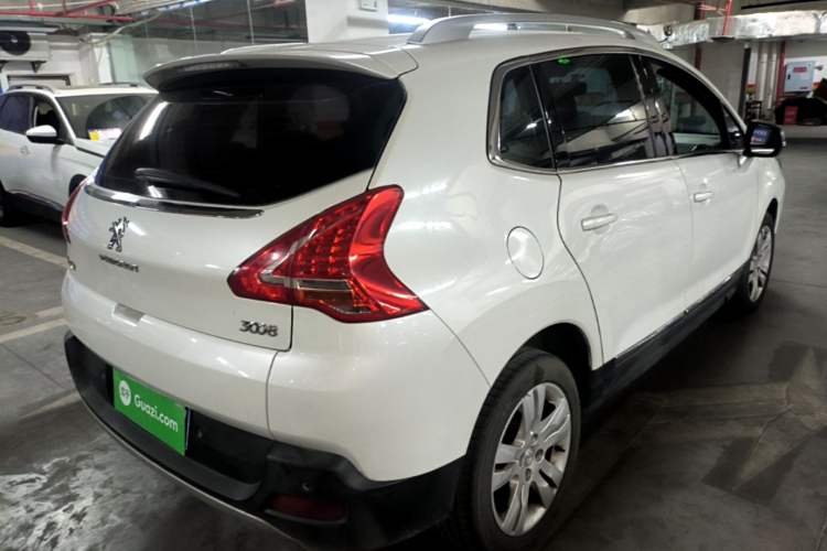 Used Peugeot 3008 2015 2.0L Automatic Trend Edition Rear Right 45 Deg