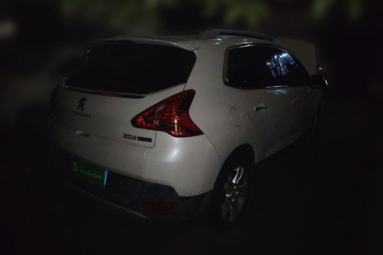 Used Peugeot 3008 2015 1.6THP Automatic Classic Edition Rear Right 45 Deg