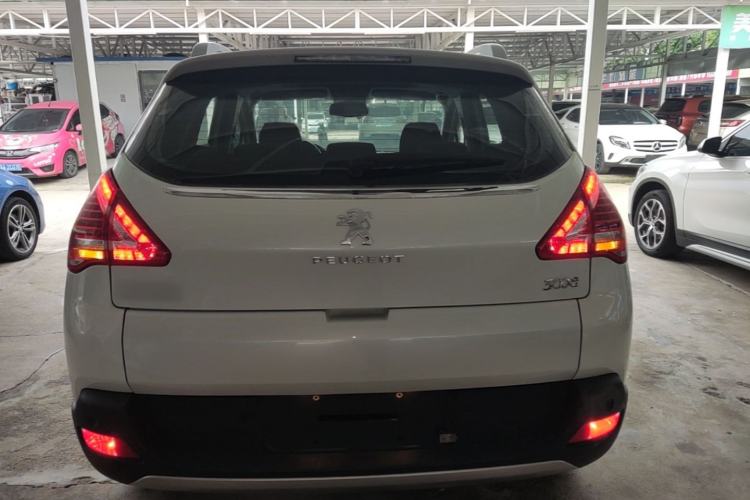 Used Peugeot 3008 2015 2.0L Automatic Classic Edition Rear