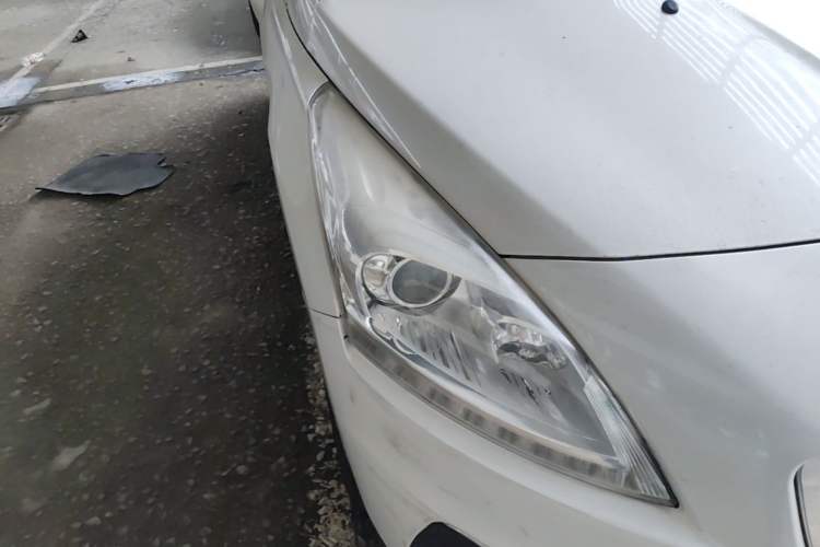 Used Peugeot 3008 2015 2.0L Automatic Classic Edition Right Front Headlight