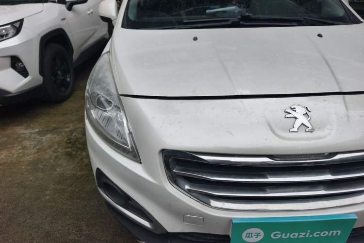 Used Peugeot 3008 2015 1.6THP Automatic Classic Edition Right Front Headlight