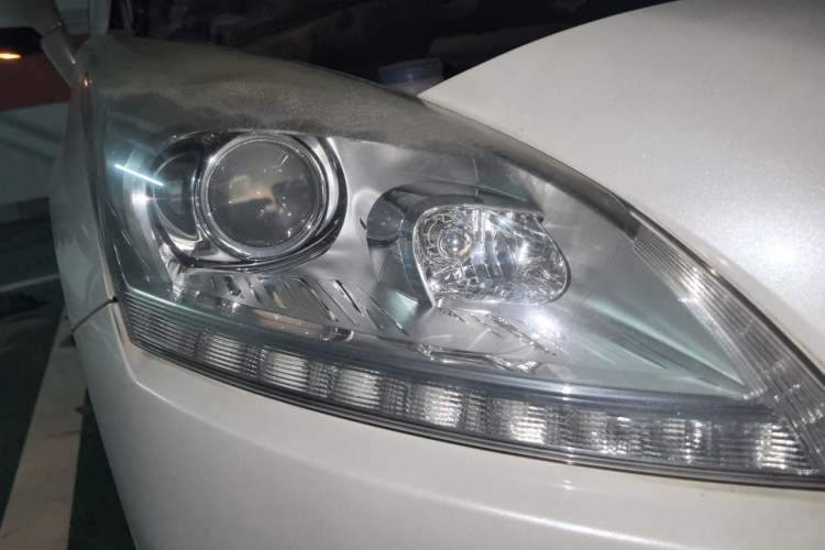Used Peugeot 3008 2015 1.6THP Automatic Prestige Edition Right Front Headlight