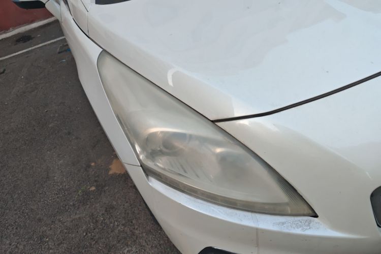 Used Peugeot 3008 2015 2.0L Manual Classic Edition Right Front Headlight
