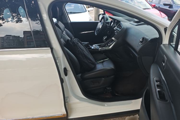 Used Peugeot 3008 2015 1.6THP Automatic Prestige Edition Right Front Seat