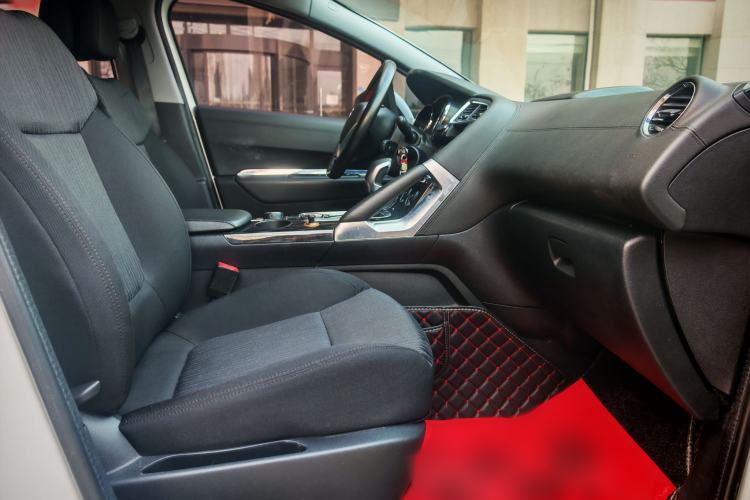 Used Peugeot 3008 2015 1.6THP Automatic Classic Edition Right Front Seat