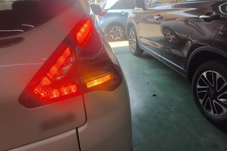 Used Peugeot 3008 2015 2.0L Manual Classic Edition Right Rear Taillight