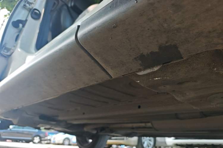 Used Peugeot 3008 2015 1.6THP Automatic Prestige Edition Right Side Sill