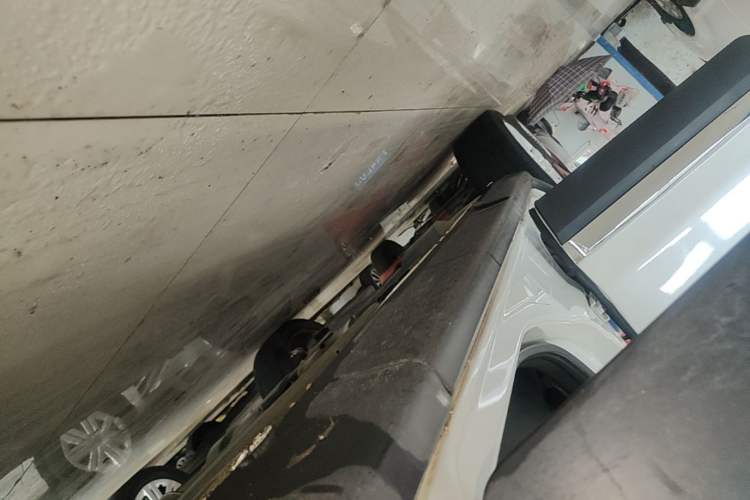 Used Peugeot 3008 2015 1.6THP Automatic Classic Edition Right Side Sill