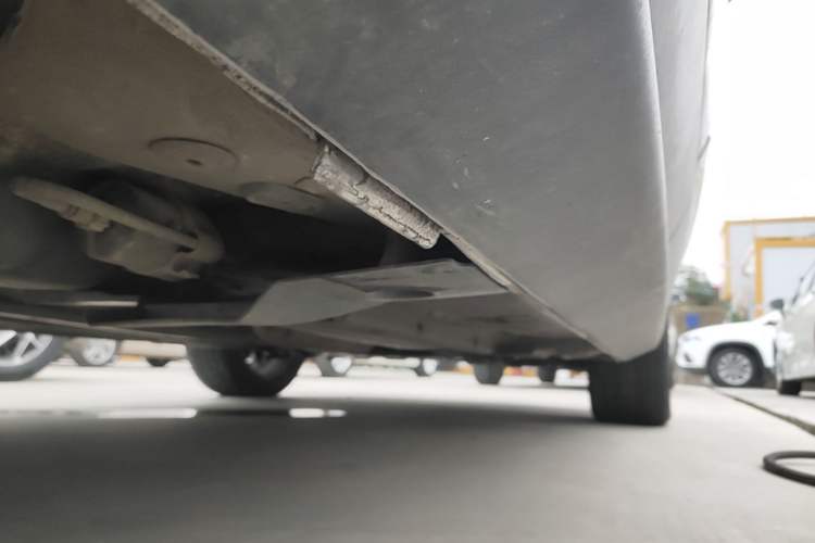 Used Peugeot 3008 2015 2.0L Automatic Classic Edition Right Side Sill