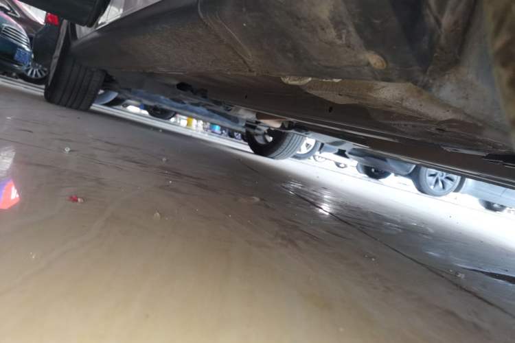 Used Peugeot 3008 2015 1.6THP Automatic Trend Edition Right Side Sill